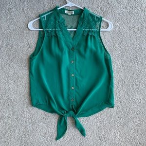 Sheer tie front tank